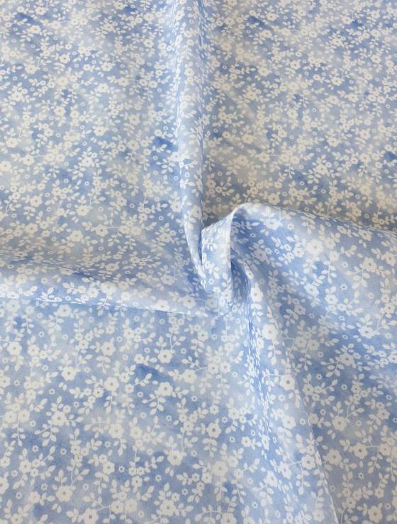 material textil bumbac floricele albastre